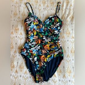 ELLEN TRACY Navy Floral One-piece Swimsuit Size 10